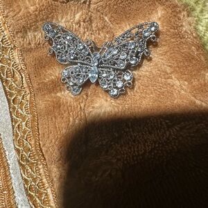 Fashion Jewelry Silver Crystal Butterfly Brooch